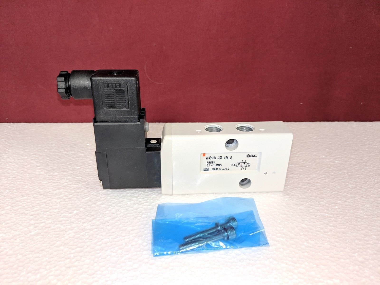 SMC VFN3120N-3DZ-02N-D VFS2000 SOLENOID VALVE 4/5 PORT EA VFS2000 BODY P... - $84.15