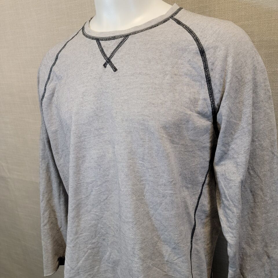 Tommy Bahama Mens XL Gray Long Sleeve Crewneck Pullover - $14.50