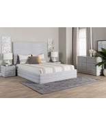 Cadencia Modern Light Gray Channel-Tufted Fabric King Size 4Pc Bedroom Set - $2,152.32 CAD