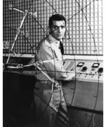 VOYAGE TO THE BOTTOM OF THE SEA TV  DAVID HEDISON  8X10 PHOTO - $13.67 CAD