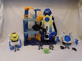 Imaginext Space Station Space Shuttle  +  Space Feature Spider + Exoskel... - $40.61