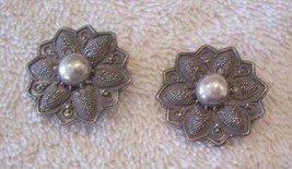 Vintage Flower Earrings, Clip; 900 Silver Jewelry Handmade in Indonesia 1950&#39;s - £12.47 GBP