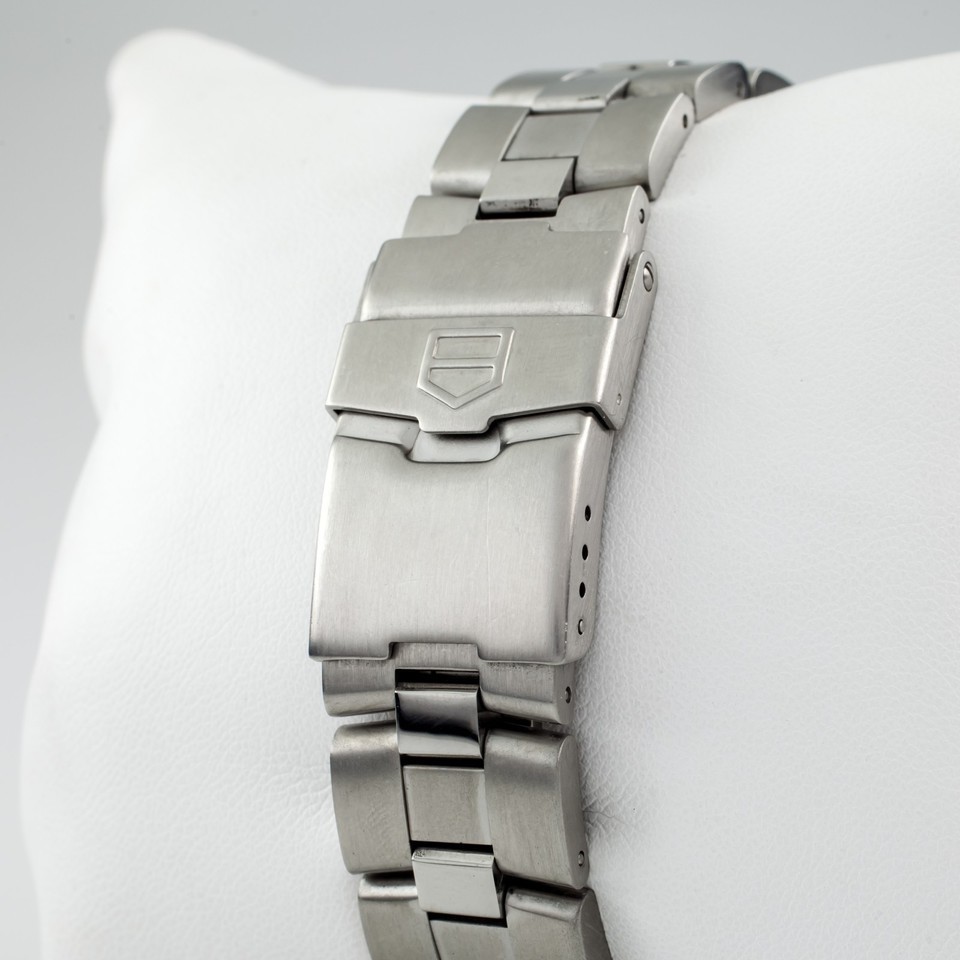 Tag Heuer Stainless Steel Men's Automatic Watch 200 M WN2111 w/ Date Item image 5