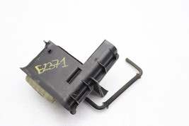 00-05 TOYOTA CELICA AIR CLEANER BOX BUTTERFLY VALVE VENT E2371 - $60.16