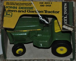 ERTL John Deere Lawn and Garden Tractor #591 1/16 Scale - $56.09