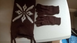 Brown w/White Snow Flake Knit Scarf w/Pom-Poms &amp; Matching Gloves 56”x7.5” - $12.86