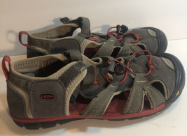 Keen Boys Size 5 Gray Red Sandals Shoes - £14.99 GBP