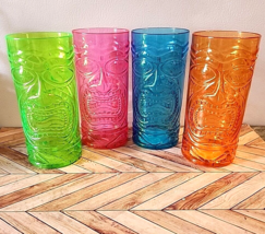 4 Plastic TIKI Tumbler Cups Glasses Polynesian Hawaii Party Multi-Colored - £19.48 GBP