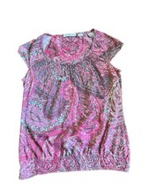 Liz Claiborne Womens Top Petite Small Short Sleeve Smocked Pink Paisley - £6.21 GBP