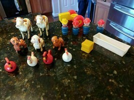 FISHER PRICE LITTLE PEOPLE lot VTG Farmers Tractor dogs chickens pig tro... - $59.95