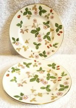TWO WEDGWOOD Bread Plates WILD STRAWBERRY 86&quot; NICE - £21.18 GBP