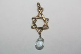 14K Yellow Gold Textured Star of David Pendant Dangling Blue Topaz Briolette - £98.32 GBP