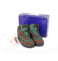 NOS Vintage 90s Youth Size 2Y Suede Leather Hiking Trail Boots Chukkas Brown - £27.65 GBP