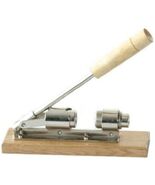 Duke 100BP Easy Pecan and Nut Cracker, Silver - $562.42 MXN