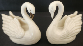 Lenox 2 Swan Figurines Vintage Small Maybe Place Card Holders - £13.98 GBP