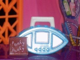 Bratz Blue stereo boombox radio cd lot fits Fisher Price loving family dollhouse - £3.88 GBP