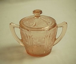 Vintage 1930s Depression Glass Cherry Blossom Pink by Jeannette Sugar Bowl w Lid - £29.36 GBP