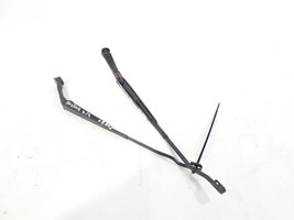 1998 Mitsubishi 3000GT SOHC Base OEM Pair Wiper Arms  - $1,143.83 MXN