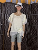 WOMEN LINEN BLOUSE SIZE M - $25.00