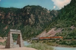 Denver Western Rio Grande Railroad Glenwood Canyon Colorado 9 x 6 Postcard - $7.99