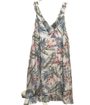 H&amp;M Hummingbird V Neck Ruffle Hem Dress - $224.87 MXN