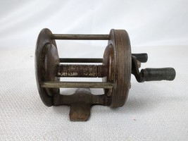 Vintage Huckelberry Finn Baitcasting Reel - £19.08 GBP
