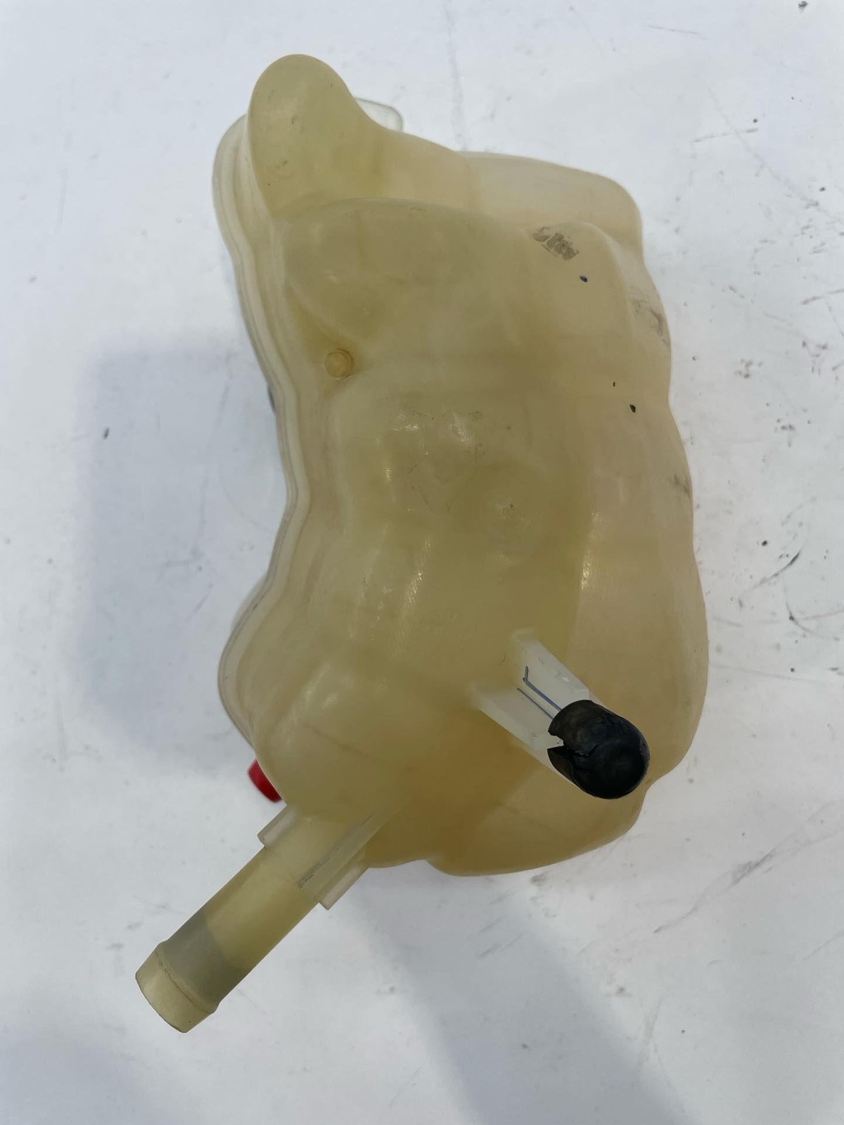 2013-2016 Ford Fusion 1.5L Coolant Recovery Bottle W/ Cap OEM DG93-8A080-AD Item image 5