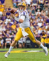 Joe Burrow 8X10 Photo Lsu Tigers Football Picture Ncaa Passing - £4.68 GBP