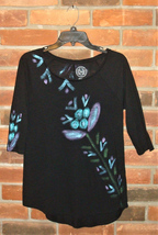 Hand Painted Abstract Floral Art Gently Used Women&#39;s 3/4 Sleeve Hi-lo To... - $25.50