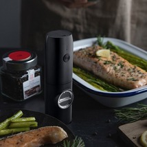 Electric Salt and Pepper Grinder Set with Charging Base and LED Light, Adjustabl - £24.91 GBP