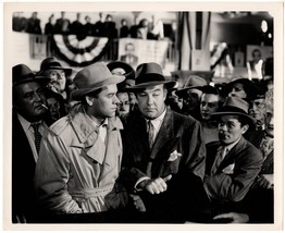*ALL THE KING&#39;S MEN (1949) John Ireland &amp; Broderick Crawford at Political Rally - £19.69 GBP