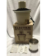 Vintage ELECTRIC ICE CREAM FREEZER Model 76 Richmond Cedar Works 2 QT Yu... - $94.10 CAD