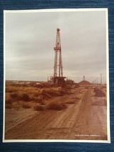 686~ Hughes Tool Company Oil Well Derrick Vintage Color Photo 1970&#39;s Kern County - £13.60 GBP