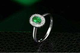 1.25Ct Oval Cut Green Emerald &amp; Diamond 14K White Gold Over Ballerina Women Ring - £70.99 GBP