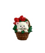 Vintage Hallmark Brooch Pin Christmas Cat Kitty in a Basket Red Bow Holiday - £7.76 GBP