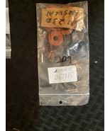 OEM OMC LOT of 8 Johnson Evinrude Outboard Engine Insulator gasket # 311230 - $346.70 MXN