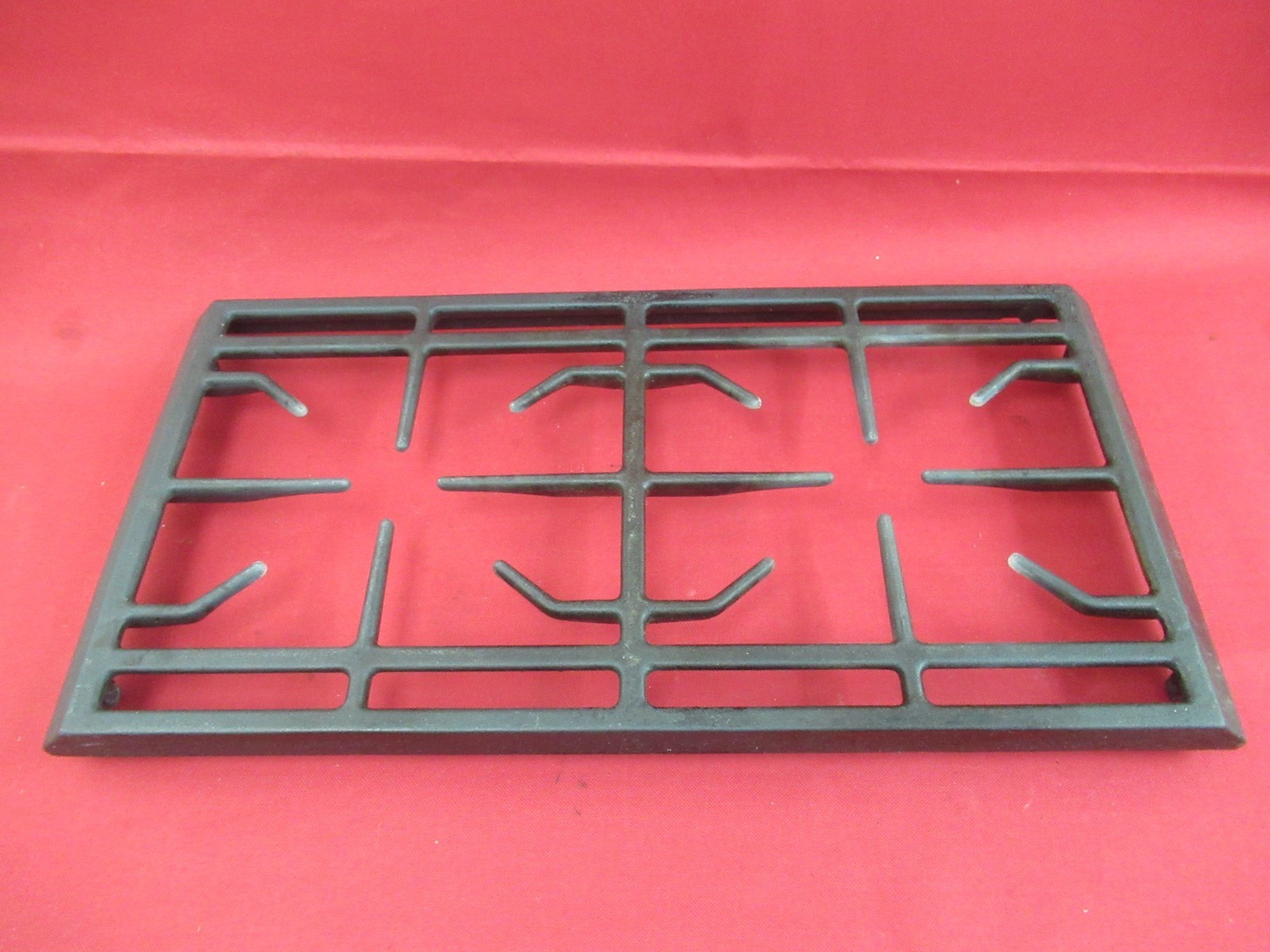 GE Monogram Range Top Grate WB49X5591 OEM 261720 Black - $100.80