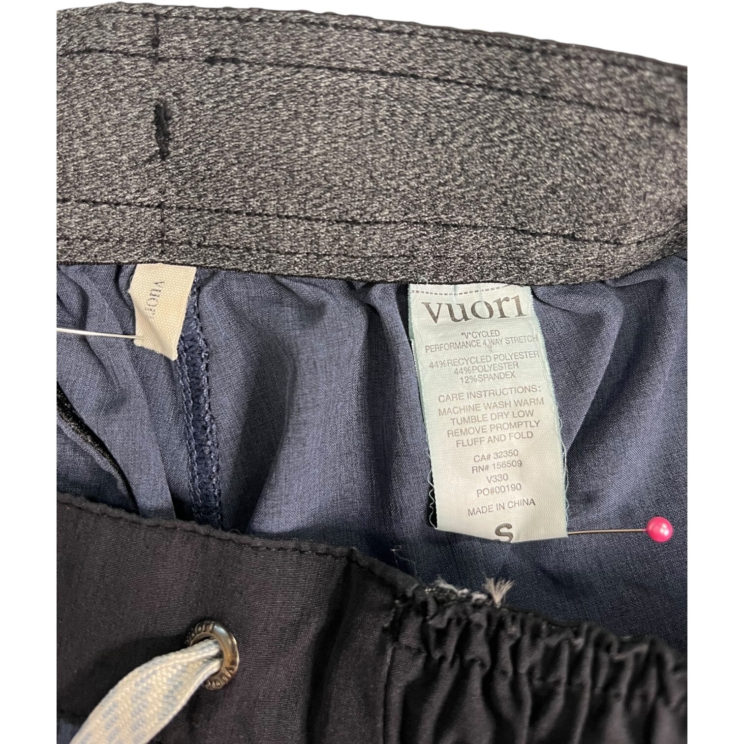 Vuori Banks Shorts Mens Small Gray Pull On Contrast Performance Outdoor Running Item image 13