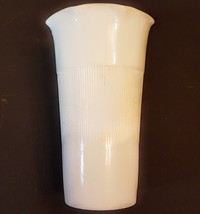 White Milk Glass Vase 7&quot; VTG Hazel Atlas Ribbed Pattern Fluted Top - £14.21 GBP