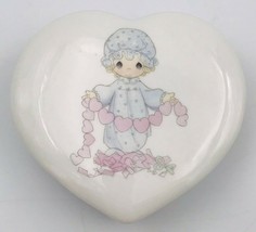 Vintage1985 Precious Moments Heart Shaped Trinket Box 3.75&quot; x 4&quot; Girl w/ Hearts - £9.63 GBP