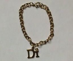 Diamonds International (DI) Gold Tone Caribbean Charm  Bracelet 8&quot; - £10.34 GBP