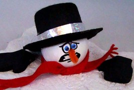 Frightened Melting Snowman Holiday Decor - $26.00