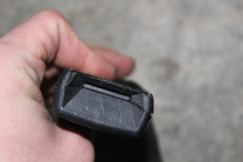 2017 JAGUAR XE REAR LEFT SEAT BELT BUCKLE  R1159 image 10