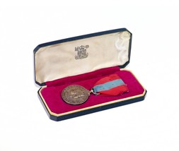 Queen Elizabeth II Imperial Service Medal for Faithful Service 1953. - £88.60 GBP