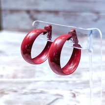 Vintage Clip On Earrings 1 &amp; 1/8&quot; Retro Hoops - Red - £10.38 GBP