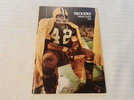 1974 Green Bay Packers Official Media Guide Book John Brockington on cover - $50.00