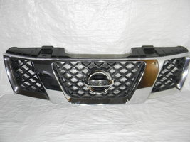 2005-09 Nissan Pathfinder &amp; Frontier Front Grille Assembly 62310-EA700 Chrome - £51.14 GBP