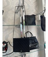 Chanel Caviar Quilted Crossbody iPad Holder – Black - $1,314.72
