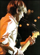 Eric Johnson onstage with Black Fender Stratocaster guitar 8 x 11 pin-up... - $4.23