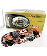 Tony Stewart #20 Home Depot/Powerade 2006 Chevrolet Monte Carlo  ELITE - $2,420.21 MXN
